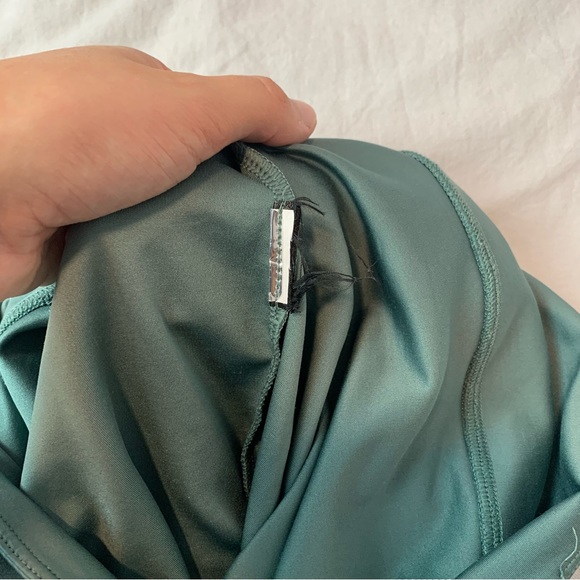 The North Face Women's Cloud Roll Tights, Small, Balsam Green - Picture 7 of 9